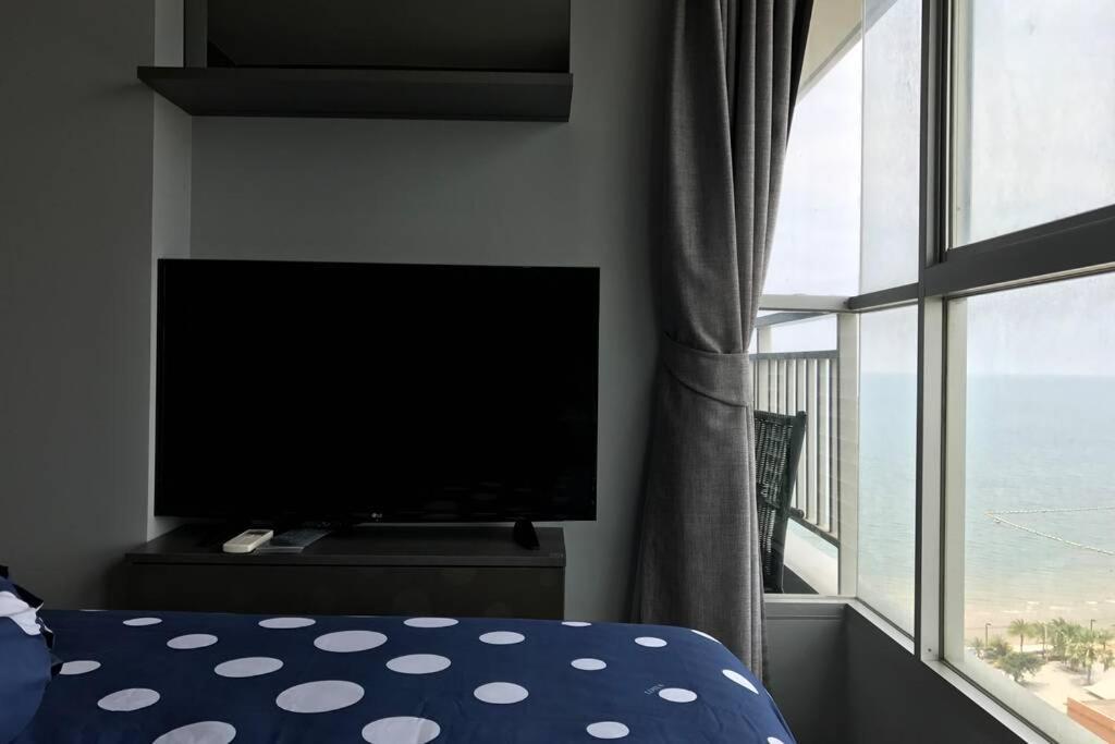 Stunning Seaview Suite Jomtien Beach Exterior photo